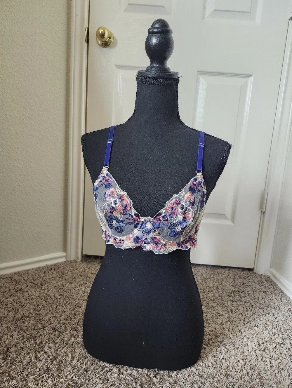 Floral Embroidered Lace Bra - Navy & Multi